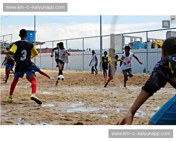 桑巴少年，荣耀之路：一场关于巴西国青的非凡征途